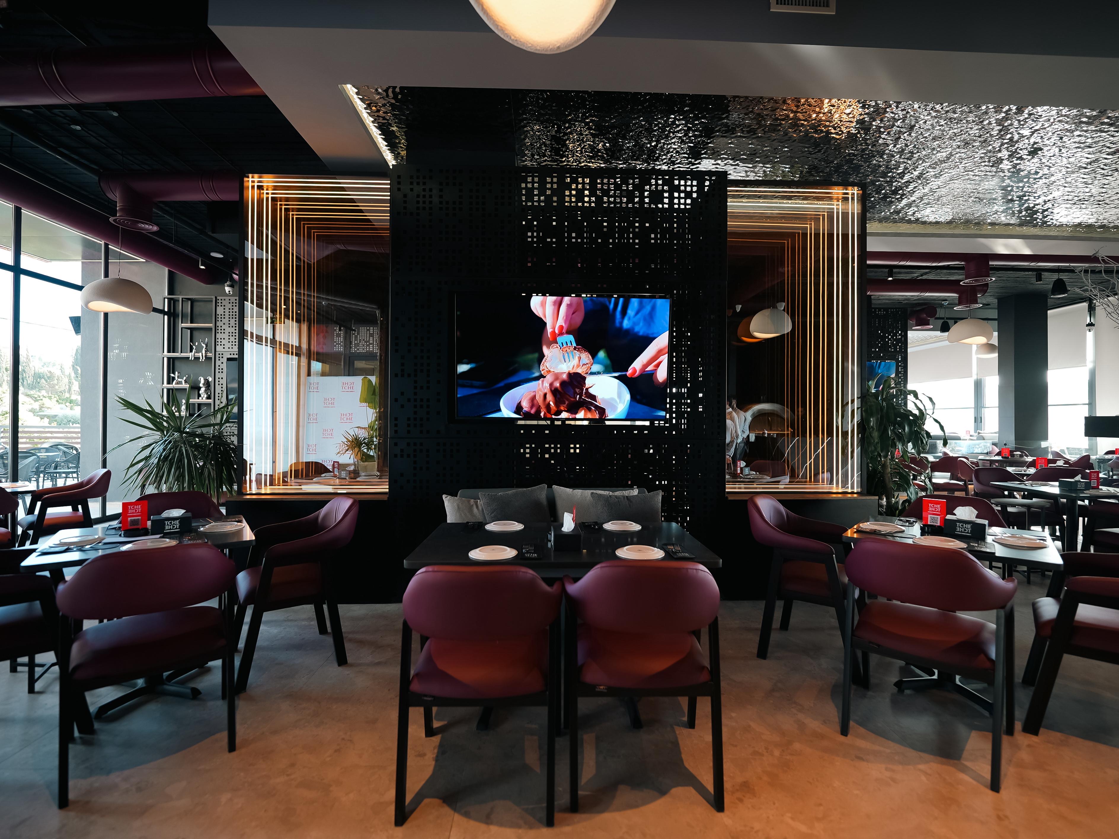 Tche Tche Cafe Amman Atmosphere and Interior Ambience